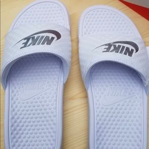 Nike White Slide Sandals Size 9